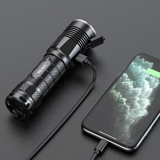 SUPERFIRE L5-S P50 900 Lumens Custom 26650 LED lampe de poche