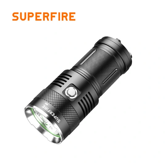 SUPERFIRE M6 3000Lm Lampe de poche haute puissance