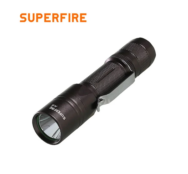 SUPERFIRE A6 555 Lumens lampe de poche tactique rechargeable que les flics utilisent