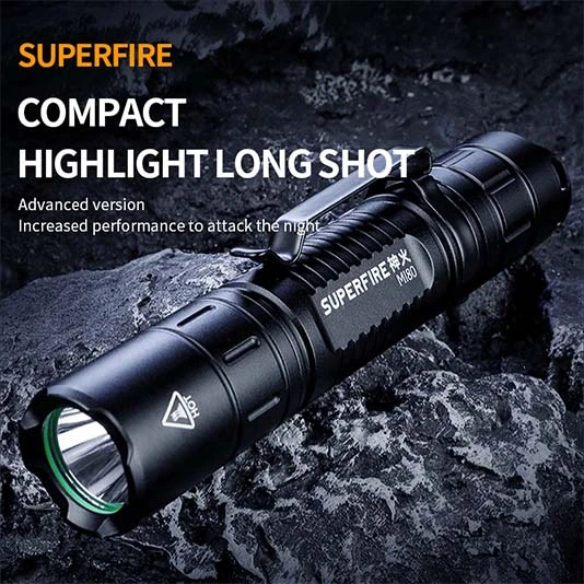 waterproof-flashlight-2