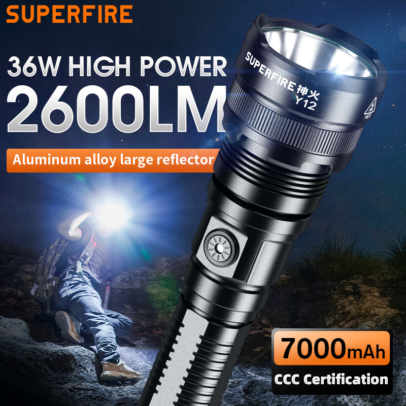SUPERFIRE Y12 2600 Lumens Flashlight - 翻译中...